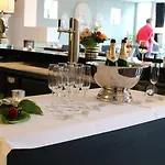 Kurhaus Design Boutique 巴德韦斯特科特